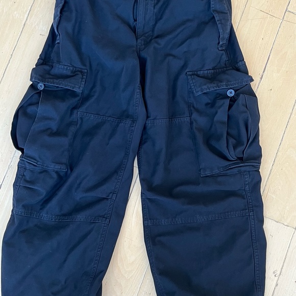 Aritzia Tna Supply Cargo Pants Size 4 - Picture 3 of 5